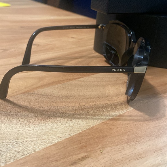 Prada Rx sunglasses - Picture 2 of 4